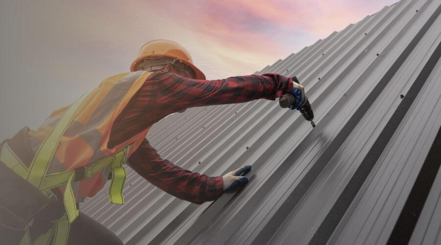 Professional residential roofers in Cowden, IL